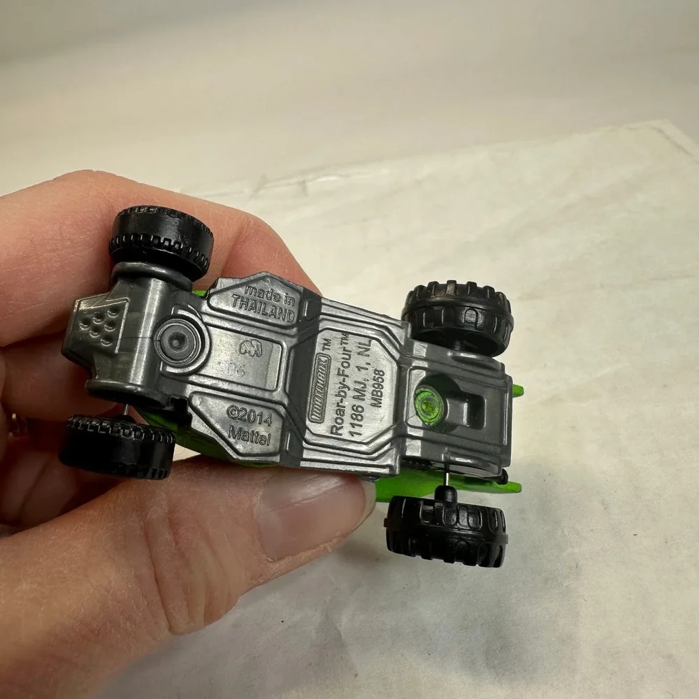 Green Roar by Four Buggy Toy Car‎ Diecast Mattel 2014
